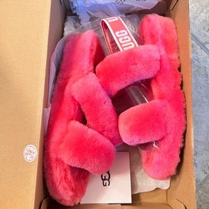 Ugg Pop Coral "oh yeah" slides size 7 new in box
